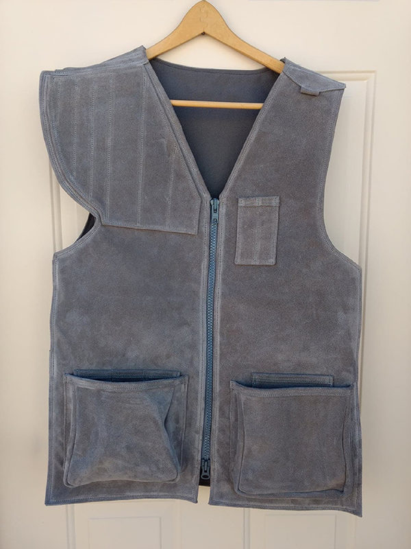 Silhouette Vest, Suede Leather – Hardscrabble Mountain